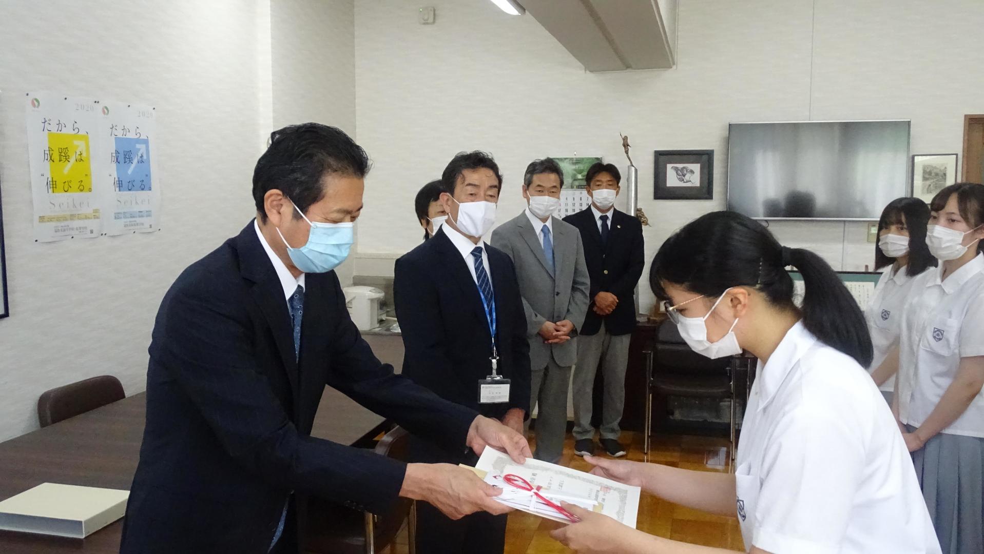 冨田マツ奨学金 校内特待生 08 26 福島の中高一貫教育なら福島成蹊中学校 高等学校 福島市 私立中学校 高等学校